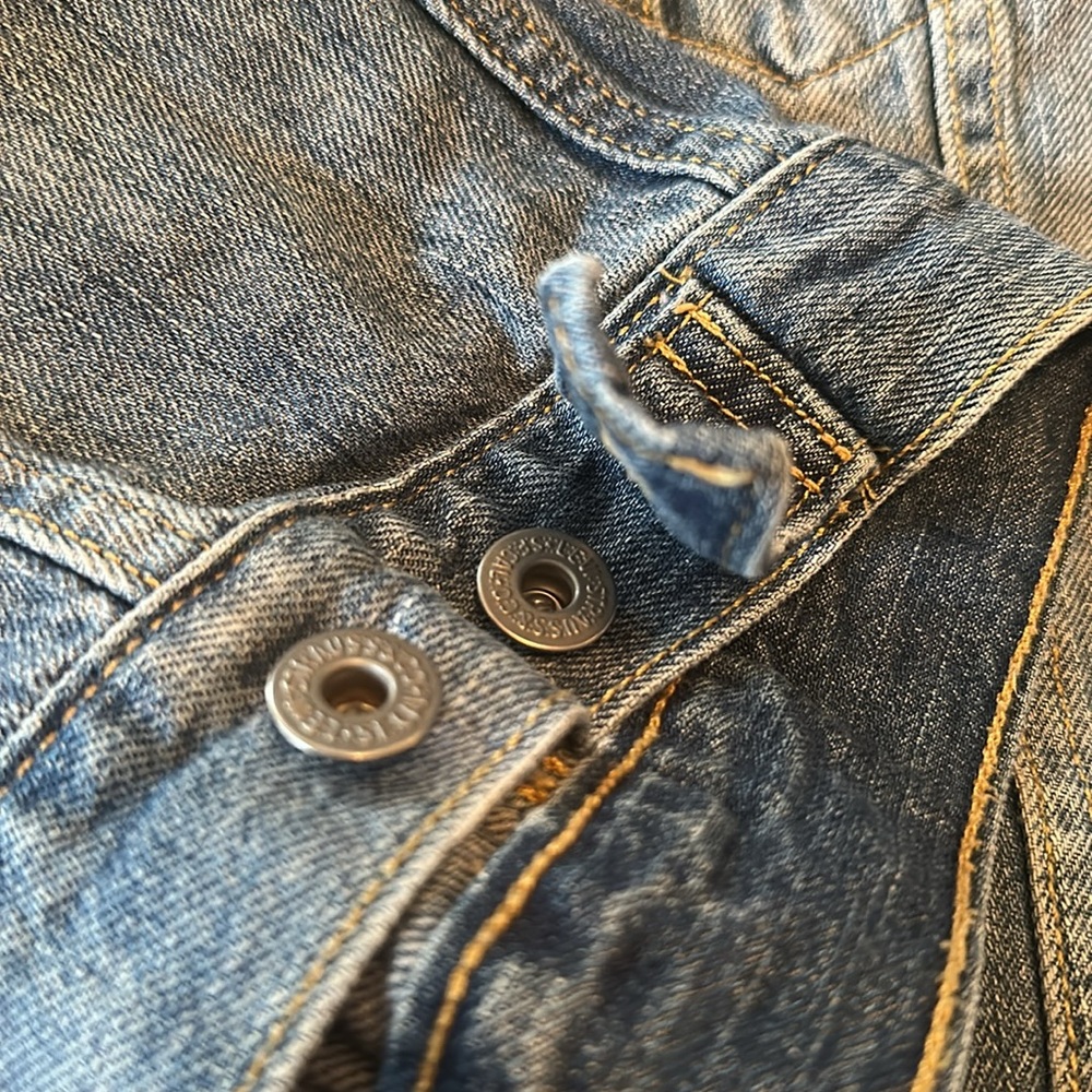 LEVI STRAUSS WOMANS JEAN VEST SIZE S / P - Picture 5 of 10